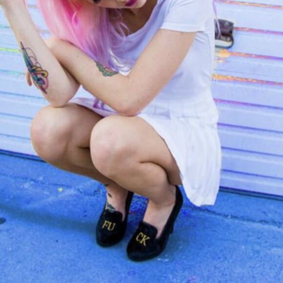 YRU Posch F U C K Black Loafer High Heels Women’s Sz 8 - Picture 9 of 9